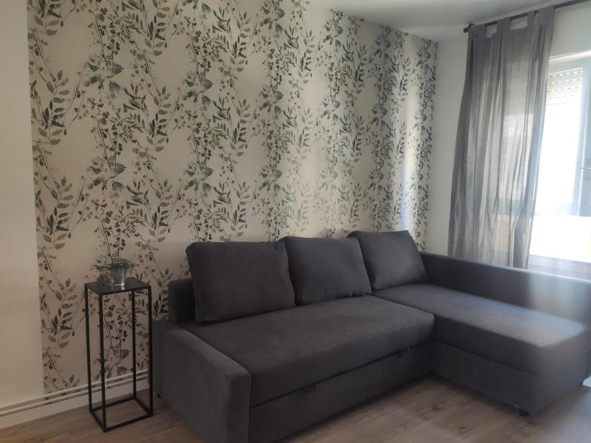 Apartamento Cameros Jaca Luaran gambar